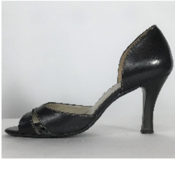 Unisa D'Orsay Heels - Picture 2 of 7